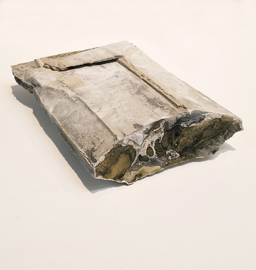 James Buss, Untitled cast, 2018
Plaster, enamel, 9 1/2 x 7 1/4 x 3 3/4 in.
JBU-026