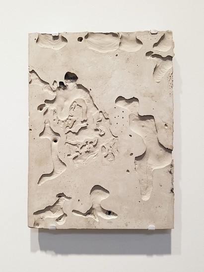 James Buss, Untitled cast, 2018
Plaster, concrete, 16 1/4 x 11 x 1 in.
JBU-041